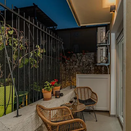 Amaro Luxury & With Balcony Appartement Zadar