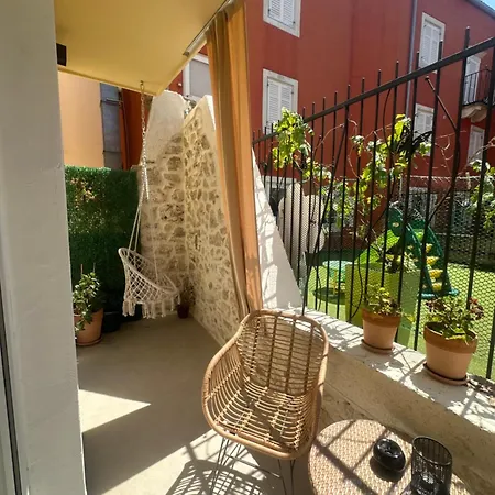 דירה Amaro Luxury & With Balcony *