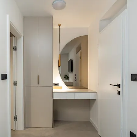 דירה Amaro Luxury & With Balcony *