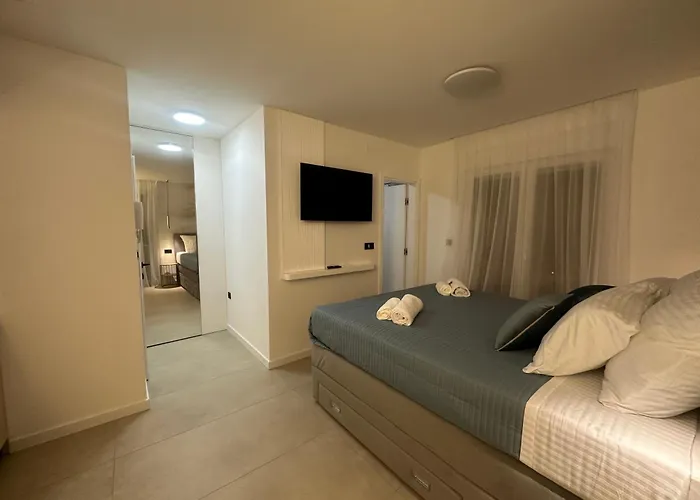 Amaro Luxury & With Balcony * Zadar