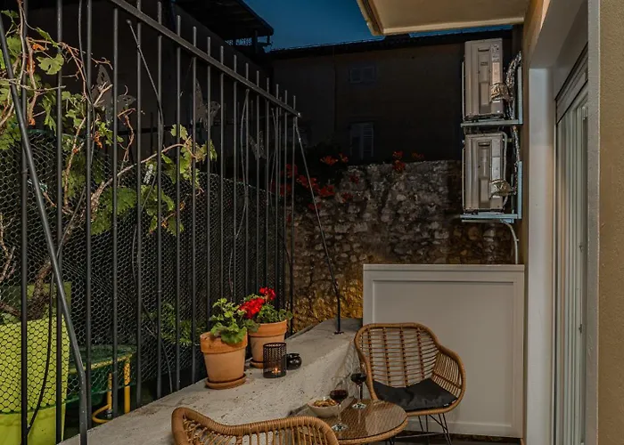 Amaro Luxury & With Balcony Daire Zadar