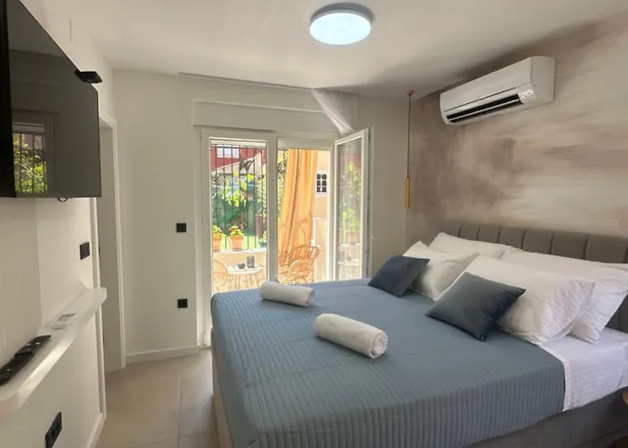 Amaro Luxury & With Balcony * Zadar