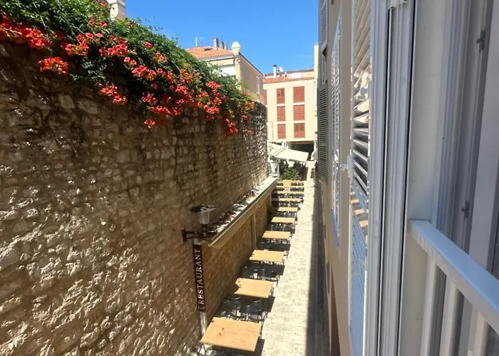 Amaro Luxury & With Balcony * Zadar