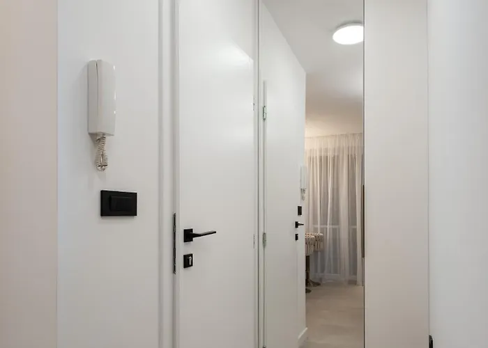 Amaro Luxury & With Balcony Zadar