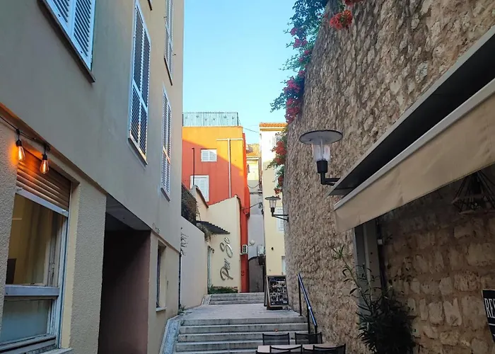 Daire Amaro Luxury & With Balcony Zadar